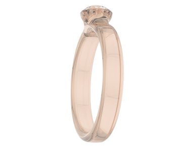 Nişan yüzüğü beyaz arkaplanda izole edildi