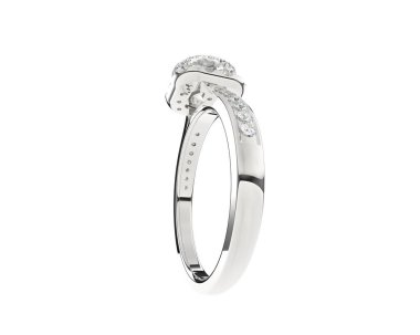 Güzel nişan yüzüğü arka planda izole edildi. 