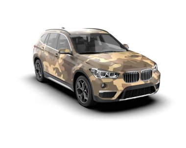 Modern kamuflajlı SUV arabası beyaz arka planda izole edildi