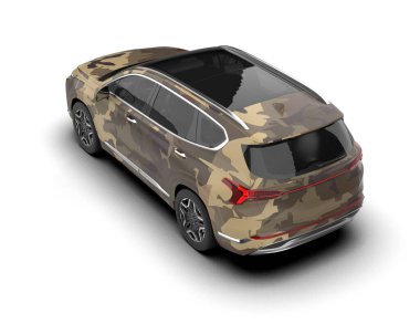 Modern kamuflajlı SUV arabası beyaz arka planda izole edildi