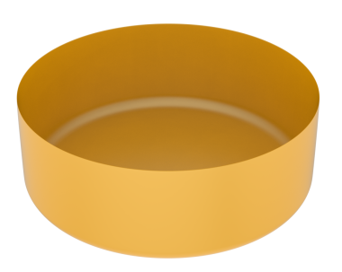 Beyaz arkaplanda izole edilmiş altın boş kupa