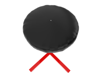 Siyah kurdeleli kırmızı yuvarlak top beyaz üzerine izole edilmiş.