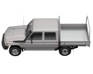 Bir römork ile beyaz kamyon.