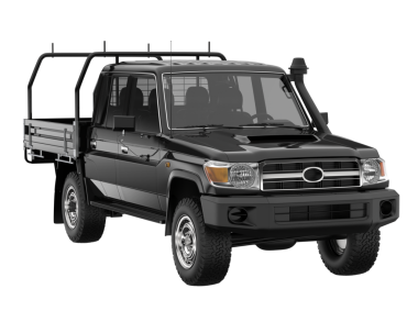 Siyah araba beyaz arkaplanda izole edildi