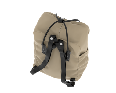 Beyaz arkaplanda siyah sırt çantası