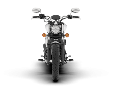 Beyaz arka planda klasik motosiklet