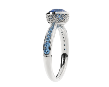 Elmas yüzük mavi renkte