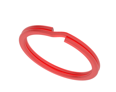 Beyaz arka plan üzerinde izole kırmızı kurdele.