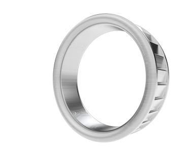 Beyaz arka plan üzerinde izole gümüş metal halka