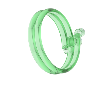 Beyaz zemin üzerinde izole edilmiş 3 boyutlu yeşil metal zincir.