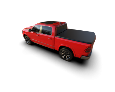 Kırmızı pikap beyaz arkaplanda izole edildi