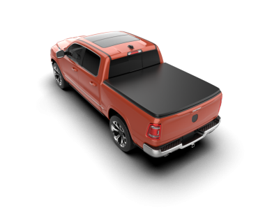 araba beyaz arkaplanda izole edildi. 3d görüntüleme - illüstrasyon