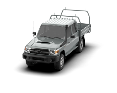 Beyaz arka planda suv araba