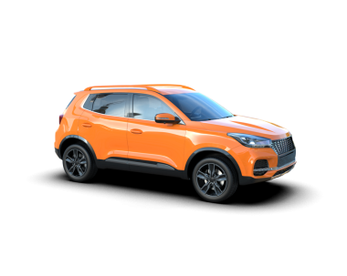 turuncu küçük araba siyah arkaplanda izole edildi.