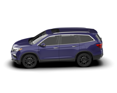 Arka planda izole edilmiş gerçekçi araba