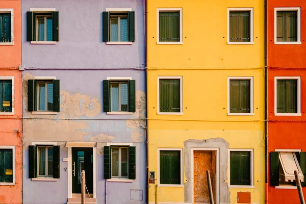 Burano Italië Oktober 2022 Gevel Van Kleurrijke Huizen Burano — Stockfoto