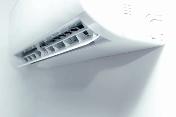 Air Conditioning Terisolasi White Background Modern Indoor Blocks Split System — Stok Foto