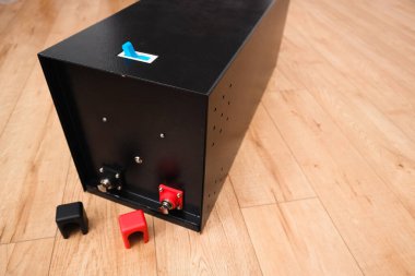 DC 48v yaşam po4 akümülatör kutusu. Çevirici için DC Bataryası ev ve daire için güneş istasyonunu şarj ediyor. Elektrikli şarj edilebilir pil..