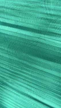 Beyaz duvardaki bir kör gölgesi. Beyaz taştan bir duvarda çapraz çizgili gölgeler. Işık ve gölgeler renk duvarına düşüyor.