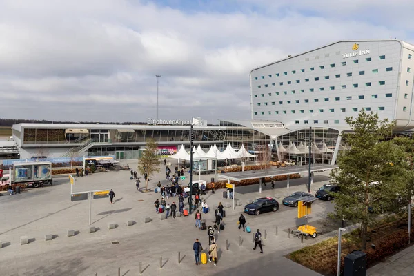 Эйндховен Нидерланды 2023 Обзор Терминала Аэропорта Эйндховена Извне Лицензионные Стоковые Изображения
