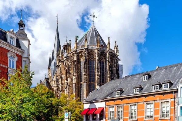 Vista Sulla Cattedrale Cattedrale Aquisgrana Tedesco Aachener Dom Una Chiesa — Foto Stock