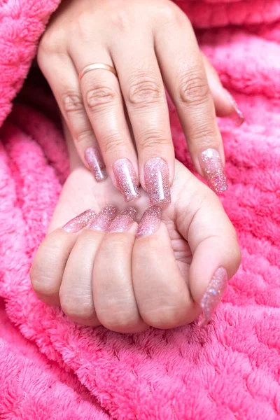 Manicure Mulher Elegante Mãos Mulher Bonitas — Fotografia de Stock