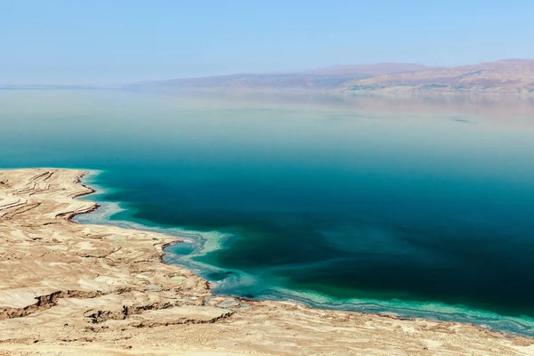 喜ばしく美しい風景の死んだ海 イスラエル ユダヤの谷 — ストック写真