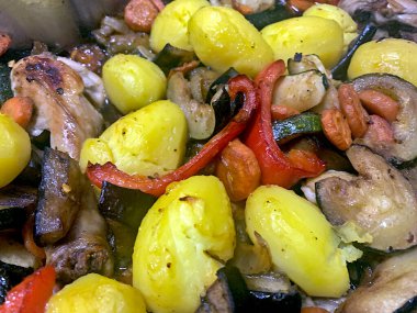 Patatesli sebze güveci. Yüksek kalite fotoğraf