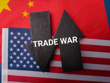 Biz Amerika ve Çin bayrağı üzerinde 