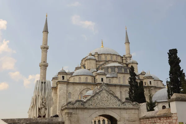 Стамбул Turkey 2023Historic Fatih Mosque Мечеть Завойовника Public Османська Мечеть — стокове фото