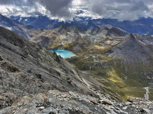 Epic Summit Trail Glacier Lake Views Val Isere Γαλλία — Φωτογραφία Αρχείου