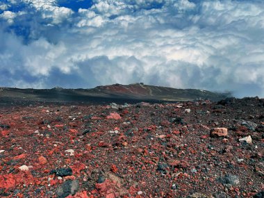 Destansı Yükseliş: Fuji Dağı Bulutların Ötesinde, Gotemba Yolu, Shizuoka Bölgesi, Japonya