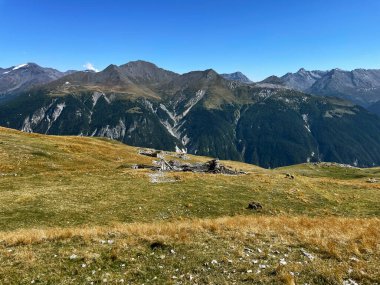 Valley Vistas: Val Cenis, Vanoise Ulusal Parkı, Fransa 'da Yüksek İrtifa İzleme Macerası