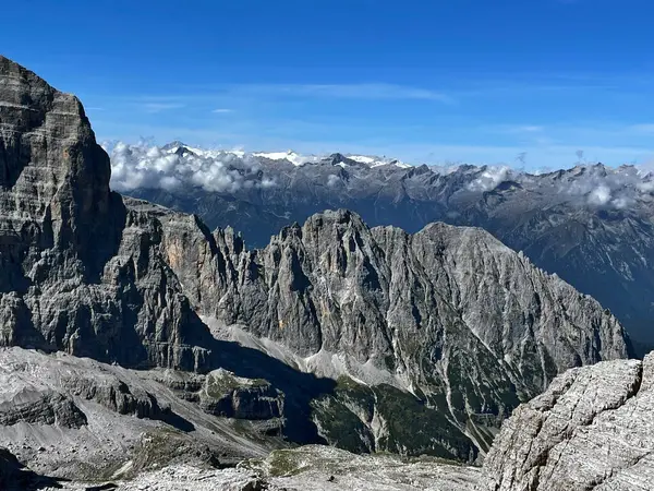 Epic Elevation Exposta Ferrata Adventure Adamello Brenta Bocchette Dolomites — Fotografia de Stock