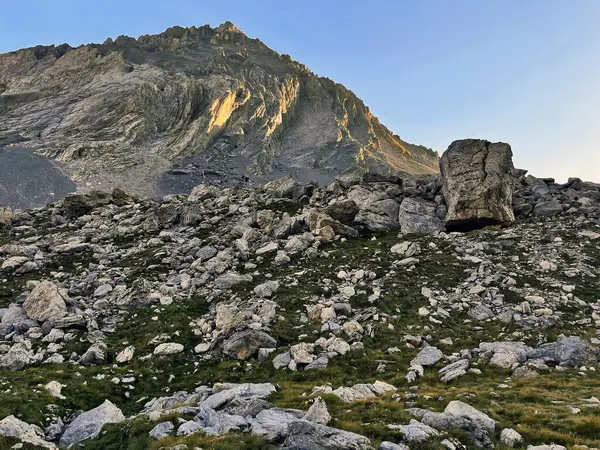 Alpejska Elewacja Morning Glow Peaks Parku Narodowym Vanoise Alpy Hautes — Zdjęcie stockowe