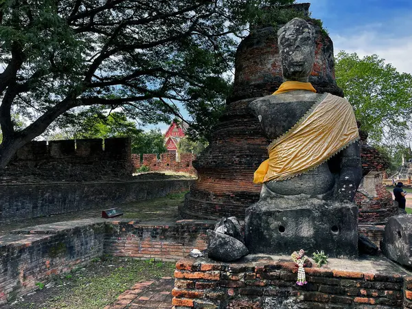 Величественные Достопримечательности Статуи Будды Аюттхая Ват Пхра Сантэйя Аюттхая Таиланд Стоковое Фото