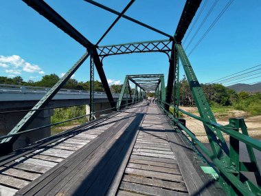 Iconic Pai Memorial köprüsü ve kırsal bölge, Mae Hong Son döngüsü, Kuzey Tayland