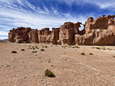 Kanyondaki Doğal Kemerler ve Heykeller, İtalya Perdida, Colcha K, Uyuni, Bolivya
