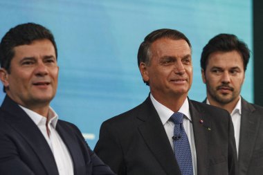  Brezilya Seçimleri: Eski başkan Lula ile Brezilya Cumhurbaşkanı Jair Bolsonaro arasında yapılan son tartışma TV Globo tarafından desteklendi. 28 Ekim 2022, Rio de Janeiro, Brezilya: Brezilya Cumhurbaşkanlığı adayları arasındaki son tartışma 