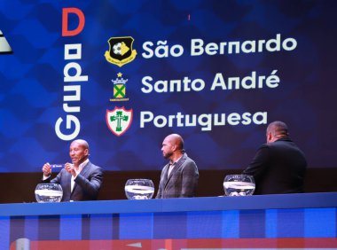 Paulista Futbol Şampiyonası Grubu Sao Paulo 'da berabere kaldı. 1 Kasım 2022, Sao Paulo, Brezilya: Fred ve Taynah Espinoza 'nın sunumuyla, 2023 Paulista Futbol Şampiyonası grupları için beraberliği takip edin..