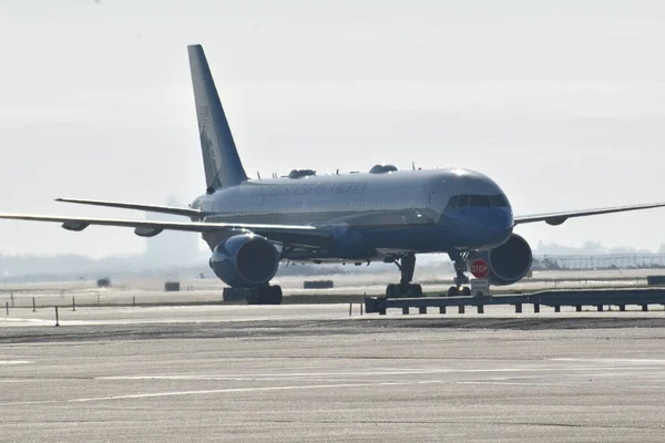 Usa Præsident Joe Biden Ankommer Til John Kennedy Lufthavn New - Stock-foto
