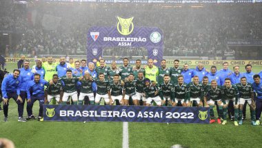 Palmeiras takımı Brezilya Futbol Şampiyonası şampiyonudur. 2 Kasım 2022, Sao Paulo, Brezilya: Palmeiras ve Fortaleza arasındaki futbol maçı, Allianz Parque Stadyumu 'nda düzenlenen 35.