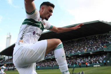 Brezilya Futbol Şampiyonası: Coritiba Flamengo 'ya karşı. 6 Kasım 2022, Curitiba, Parana, Brezilya: Coritiba ile Flamengo arasındaki futbol maçı, Brezilya Futbol Şampiyonası 'nın 36.