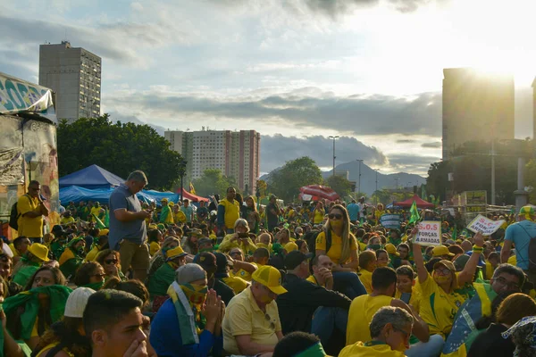 Los Partidarios Del Presidente Brasileño Jair Bolsonaro Siguen Acampados Frente — Foto de Stock