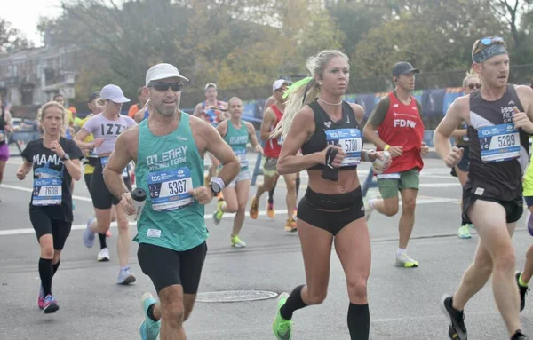 Miles Nyc Marathon Dimulai Dengan 000 Atlet November 2022 New — Stok Foto