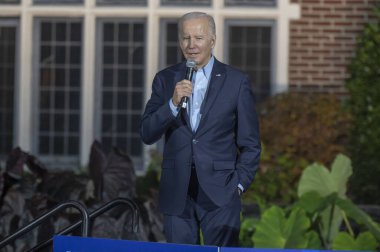 ABD Başkanı Joe Biden, Kampanya Yürüyüşünde Vali Kathy Hochul ve New York Eyaleti Demokratlarına katıldı. 6 Kasım 2022, Yonk, New York, ABD: ABD Başkanı Joe Biden Vali Kathy Hochul ve New York Eyaleti Demokratlarına katıldı 