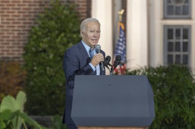 ABD Başkanı Joe Biden, Kampanya Yürüyüşünde Vali Kathy Hochul ve New York Eyaleti Demokratlarına katıldı. 6 Kasım 2022, Yonk, New York, ABD: ABD Başkanı Joe Biden Vali Kathy Hochul ve New York Eyaleti Demokratlarına katıldı 