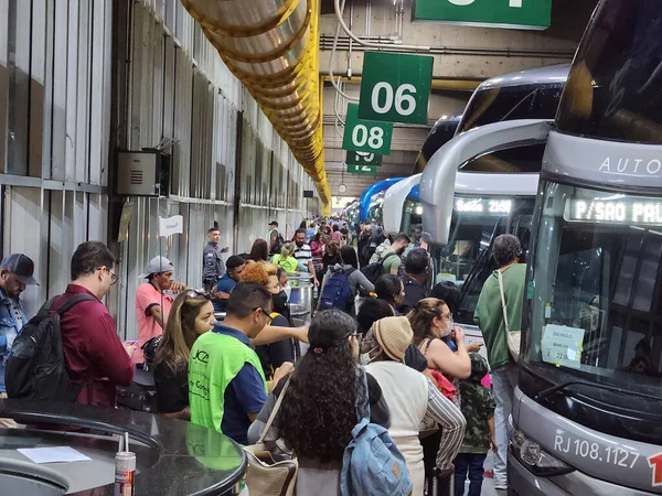 Intense Movement People Tiete Bus Terminal Sao Paulo November 2022 — Stock Photo, Image