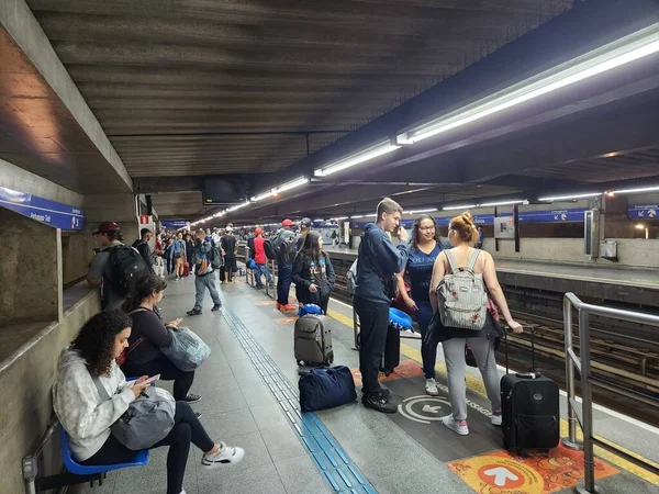 Intensiv Förflyttning Människor Tiete Bussterminal Sao Paulo November 2022 Sao — Stockfoto