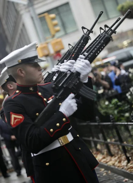 103Rd Veterans Day Parade 2022 Nyc 2022年11月11日 美国纽约 纽约市第103届退伍军人日游行在麦迪逊广场公园举行默哀会和隆重的敬献花圈仪式 — 图库照片